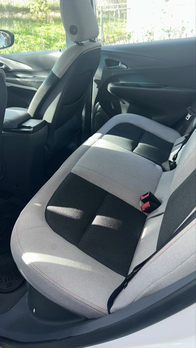 Продавам електрически Chevrolet Bolt EV