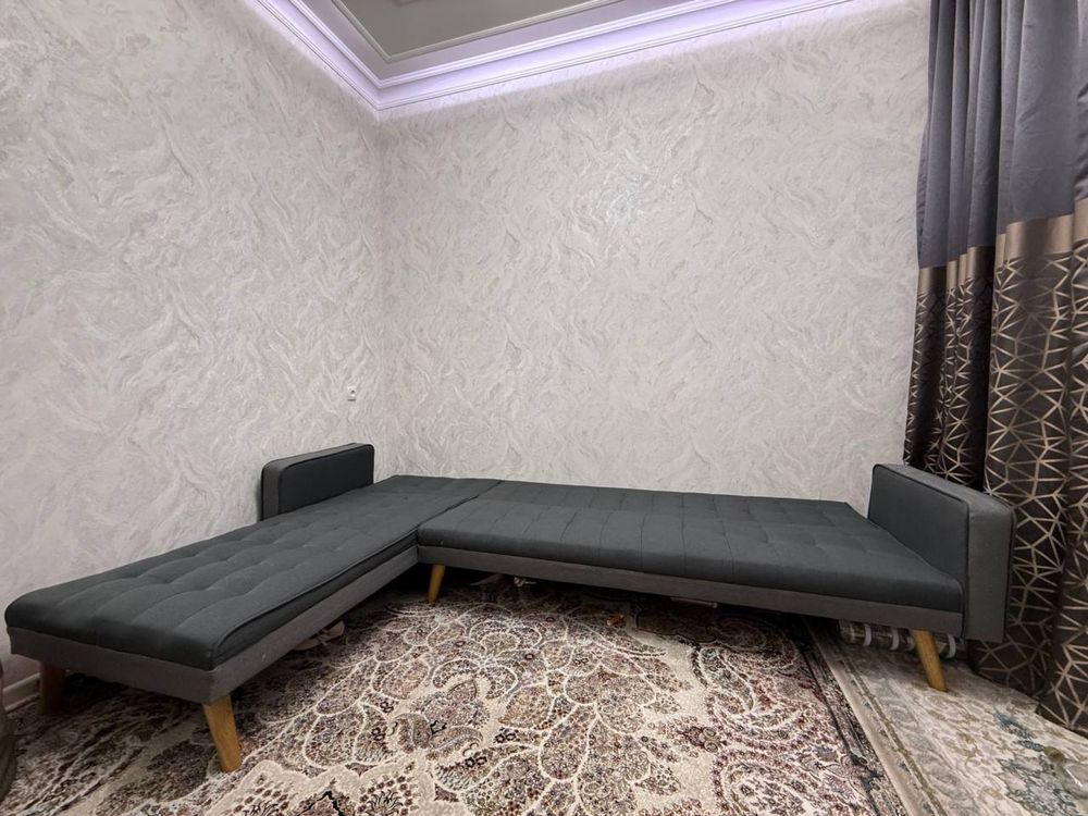 Divan.