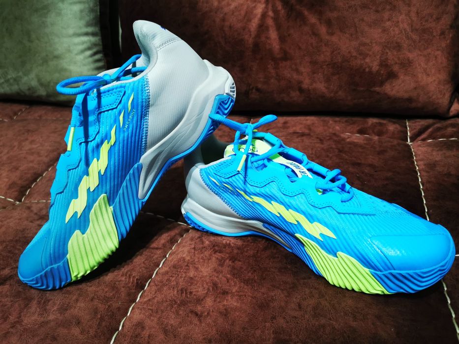 Adidasi Puma Nova Elite 42 Hoka Asics Altra Salomon adidas