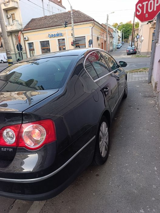 Vând vw pasat b6 2.0 tdi 140cai