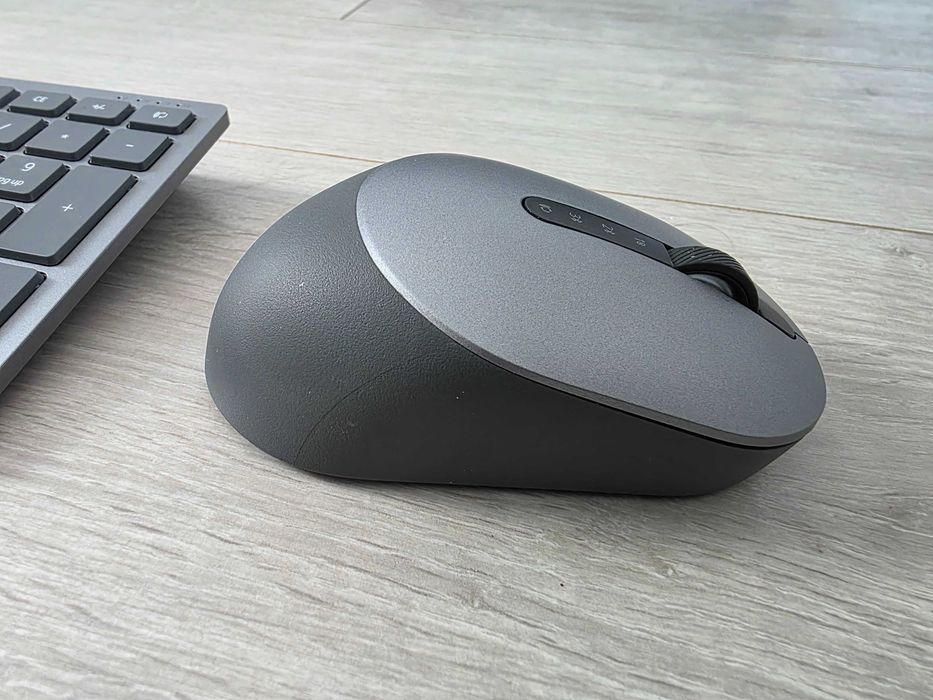 Kit Tastatura + Mouse Dell Multi-Device KM7120W