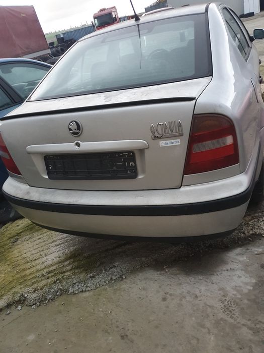 Автомобил Scoda octavia 1.6