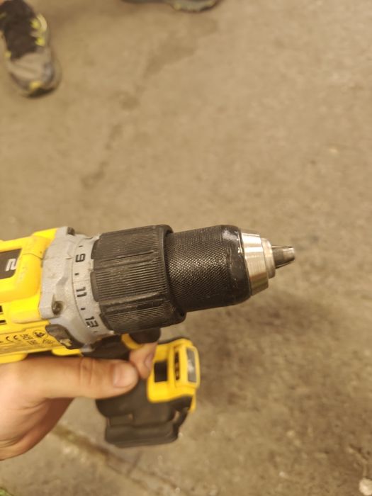 Filetanta Dewalt  dcd805 Brushless