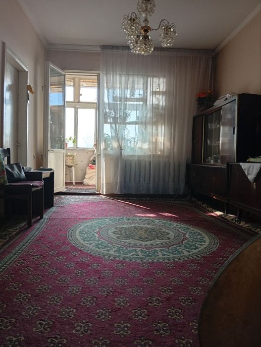 Продажа 3/4/4 на Юнусабад-15, 3 хонали сотилади