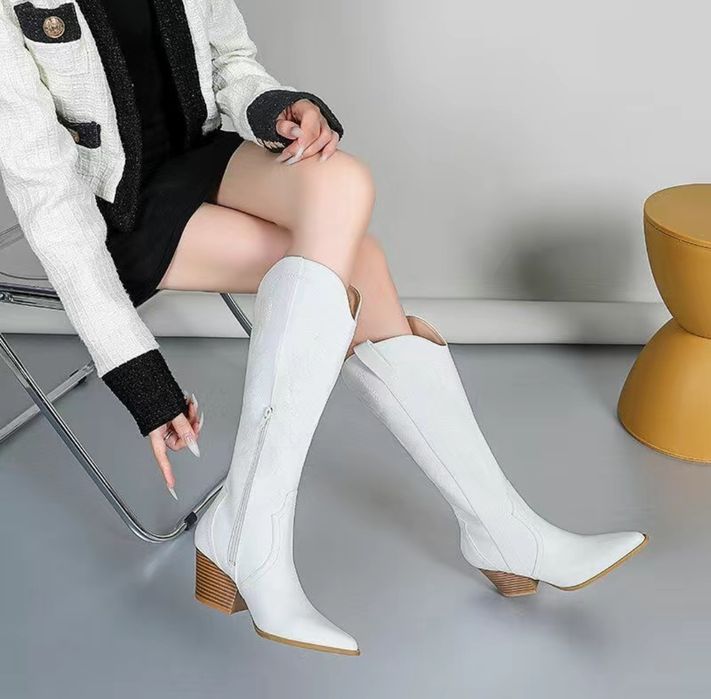 Белые ковбойские сапоги на лето весну осень