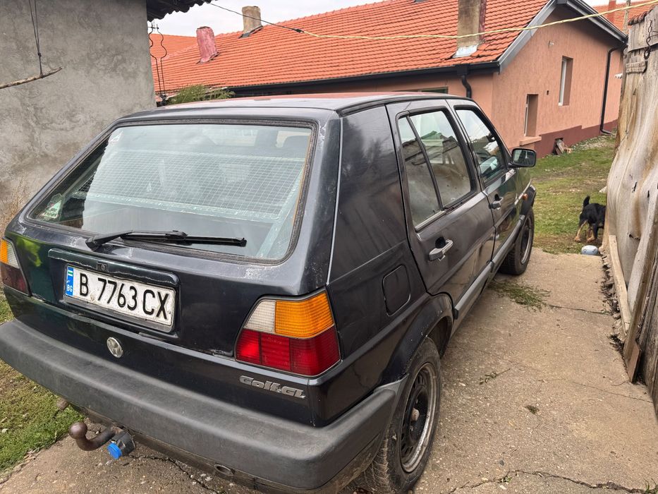 Продава се Golf 2 Газ Бинзин
