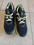 Încălțăminte de alergare (Adidas Glide Boost)