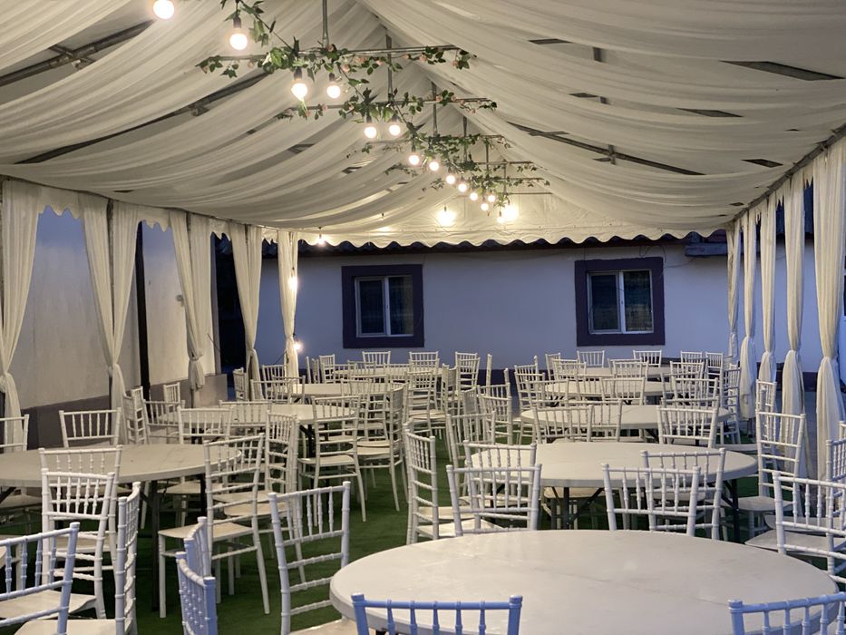 Inchiriez corturi pentru evenimente