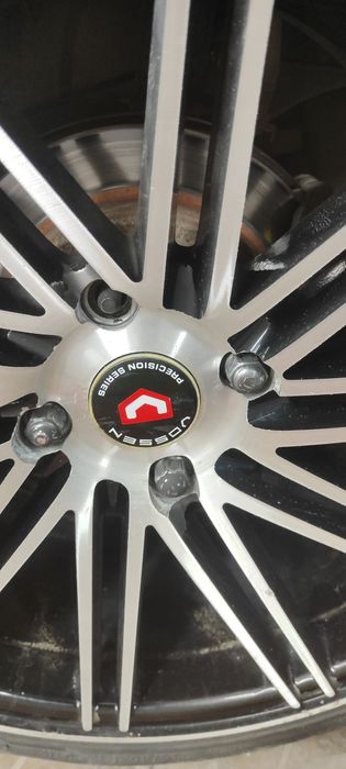 Balon diska sotiladi..