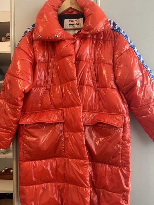 Парка Pinko& Invicta ,супер леко,водоустойчива материя,почти ново