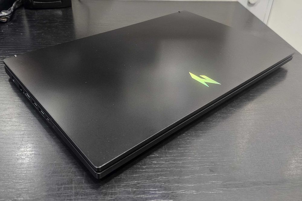 Hope Amanet P8 Laptop Gaming Acer Nitro V15 / RTX 4050