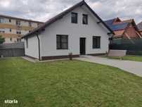 Casa spațioasă, zona linistita