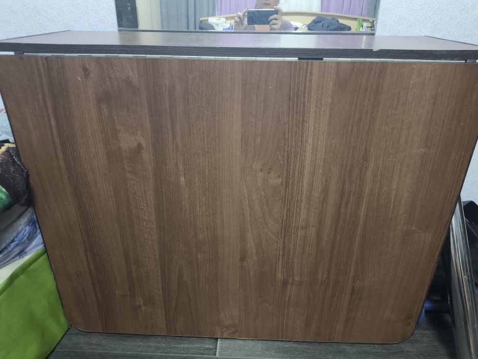 Продам стол-тумбу