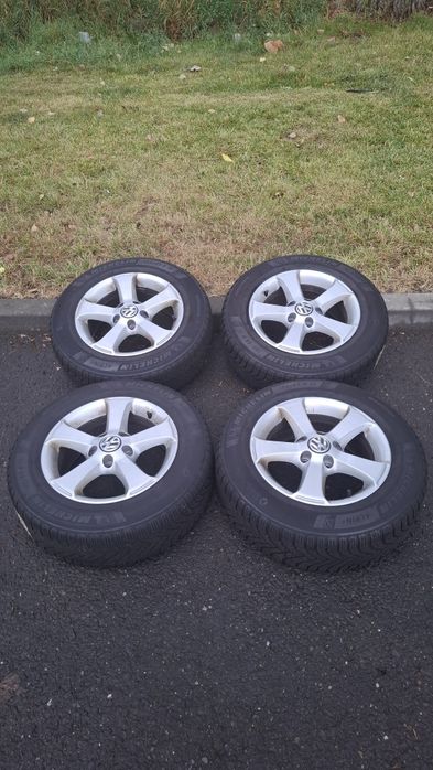 Jenti aliaj originale Vw cu anvelope 195/65 R15 M+S iarna
