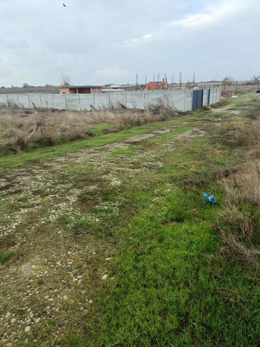 Teren de vânzare com Berceni Mamina