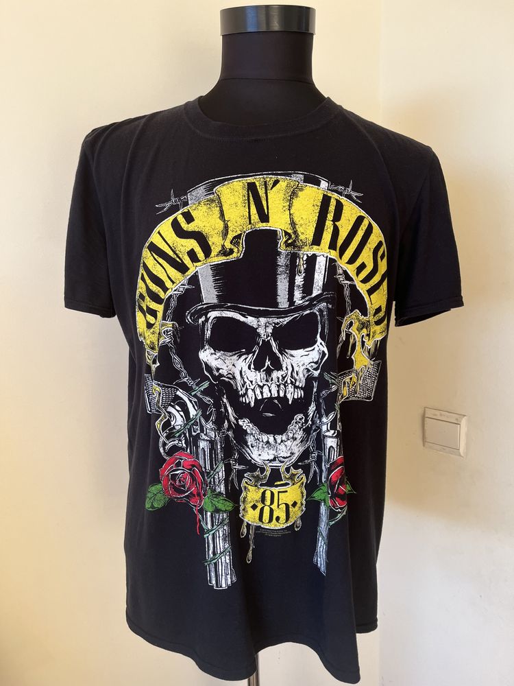 Tricou Guns N Roses , impecabil