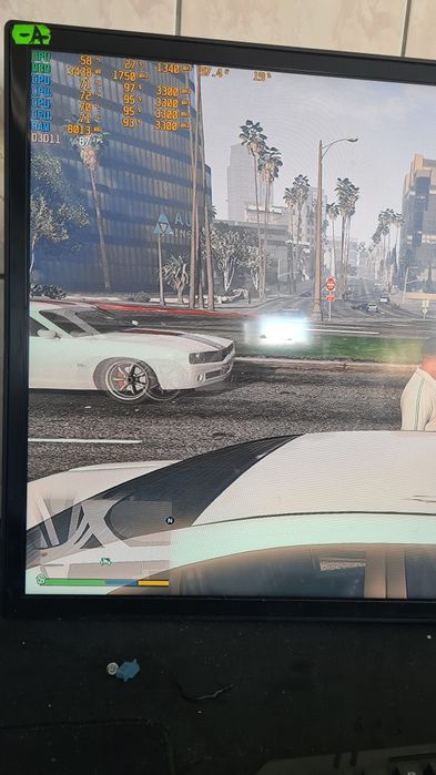 Unitate PC Gaming nJOY i5 7400 video 4GB RX 570 16GB RAM SSD