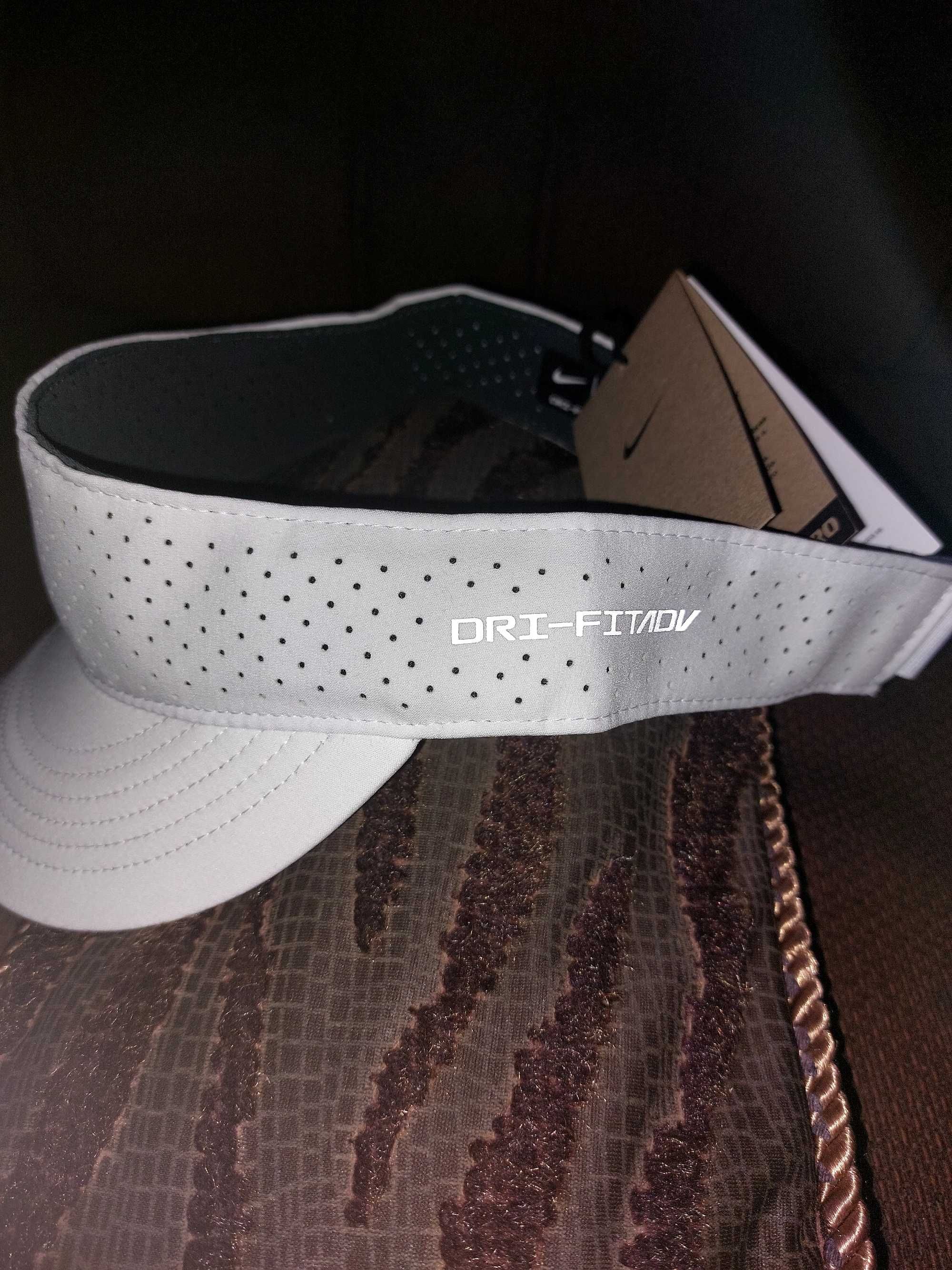 Козирка Nike Original
