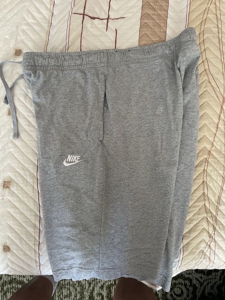 Къси панталонки Nike