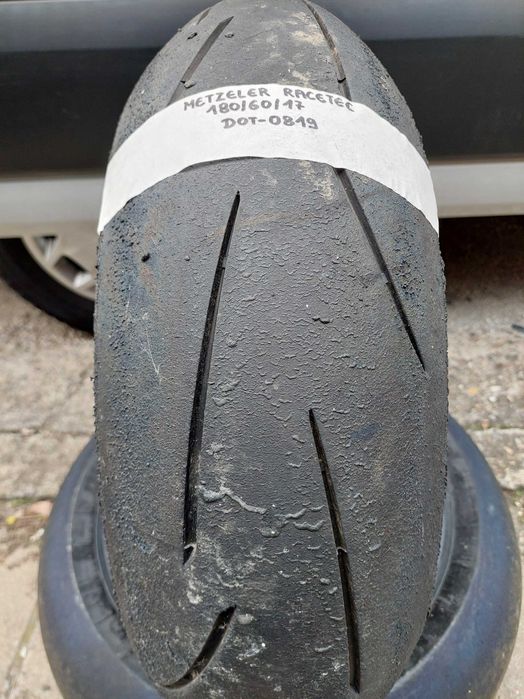 Гуми за мотор полуслик,pirelli supercorsa,metzeler,