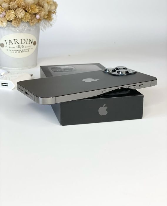 IPhone 13 Pro Max “ 5G “ Graphite “ 256 GB “ Neverlocked “ Full Box “