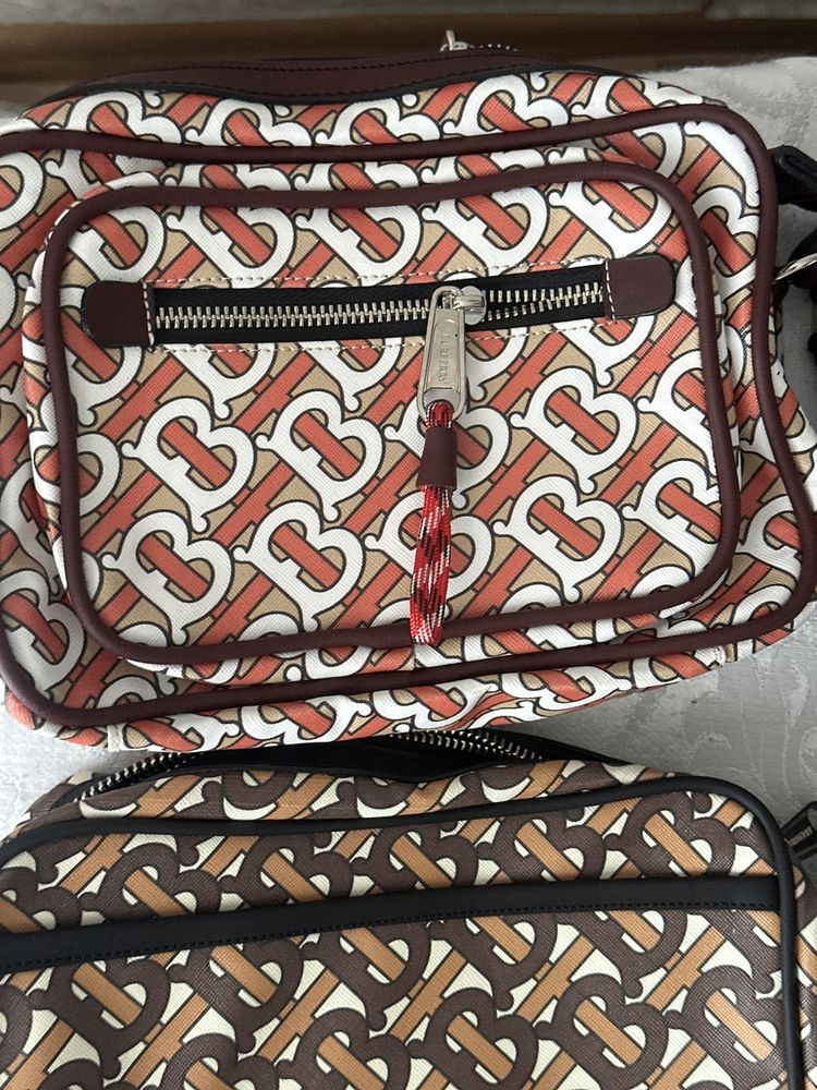 Burberry чанти през рамо