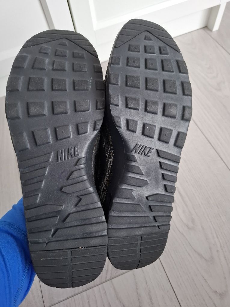 Дамски маратонки Nike Air Max