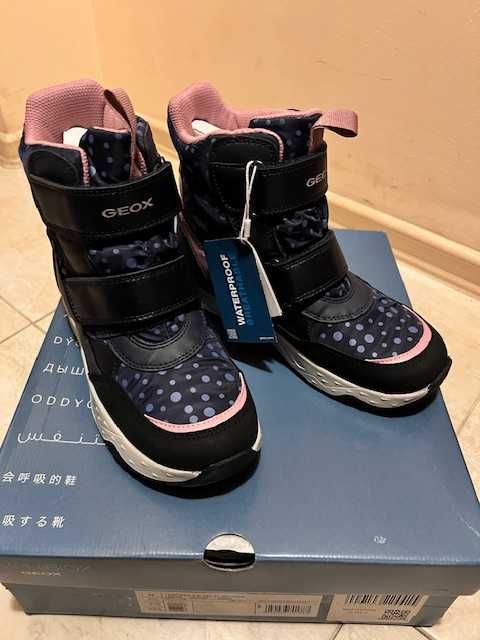 НОВИ Детски апрески Geox J26FVC