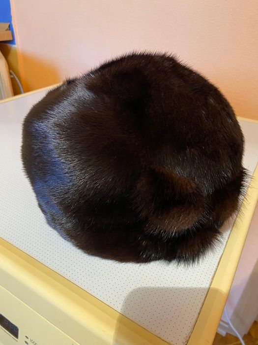Продам норковую шапку