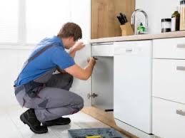 Сборка и разборка мебели а также ремонт мебели услуга мебельщика