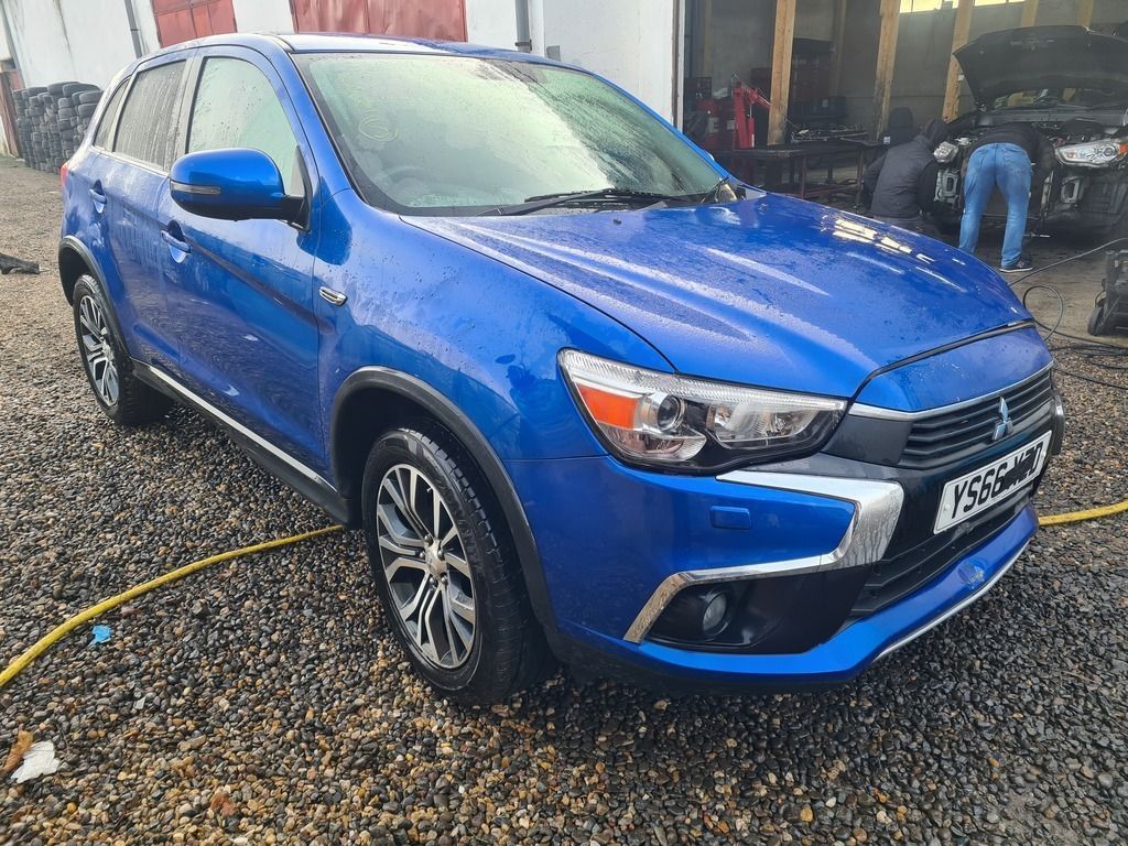 Dezmembrez Mitsubishi ASX facelift 1.6i