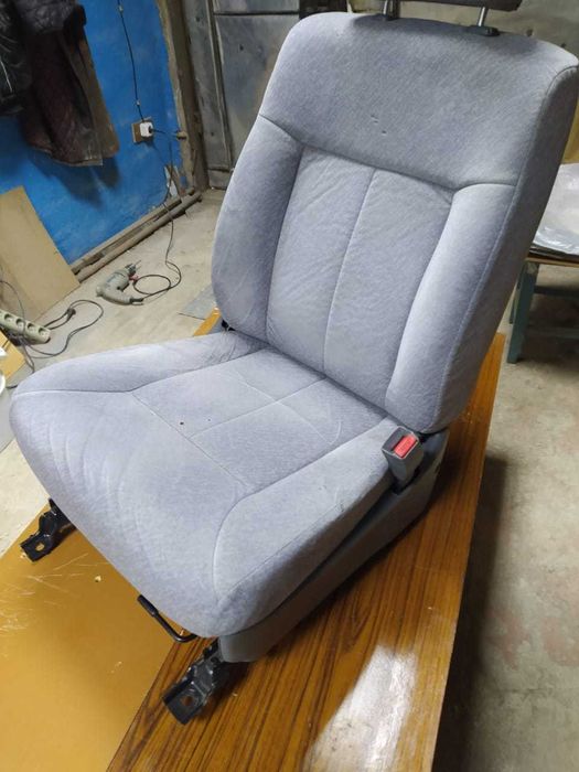 Сиденье водительское Honda Odyssey, Одиссей  1-е поколение, продам