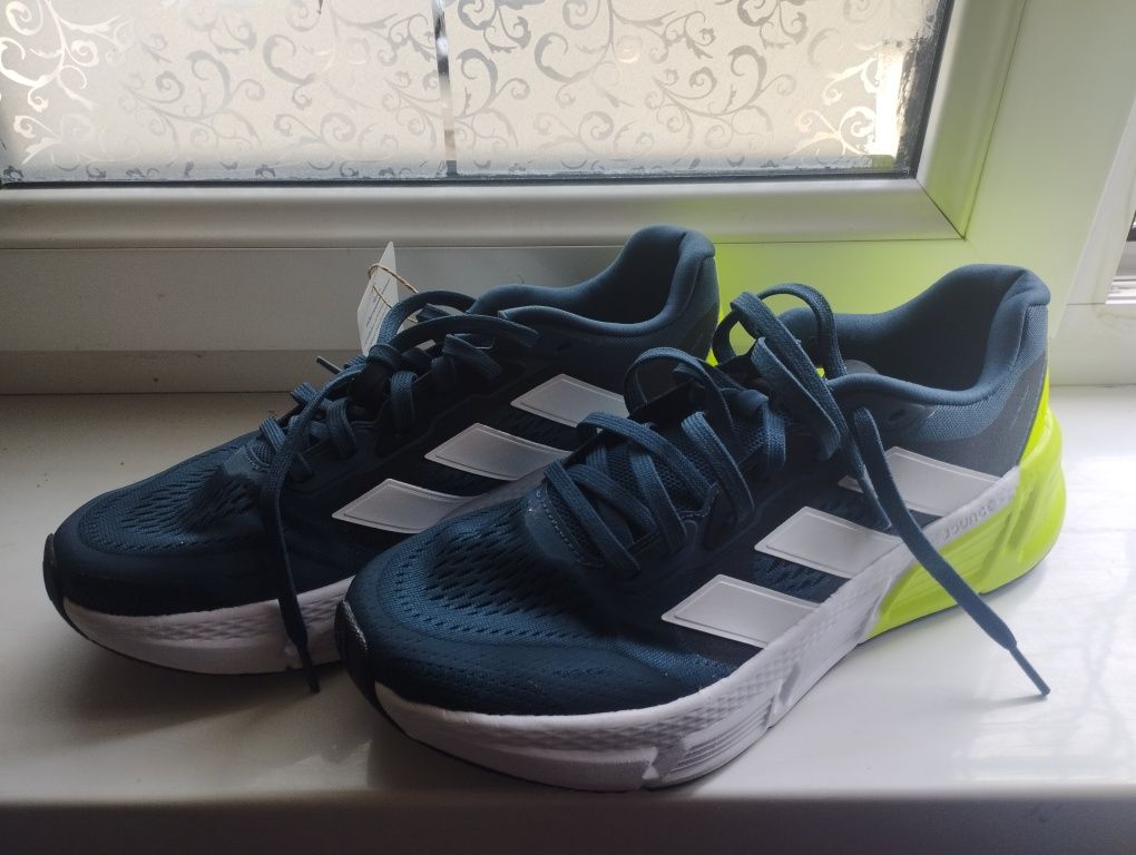 Красовки  Adidas  настоящие  оригинал