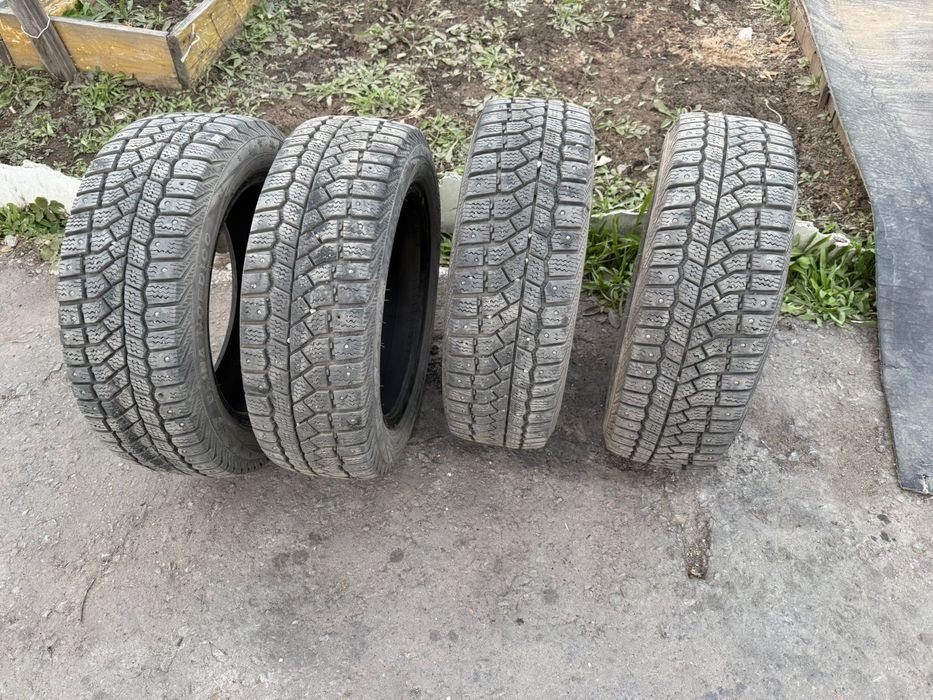 Продам шины Viatti