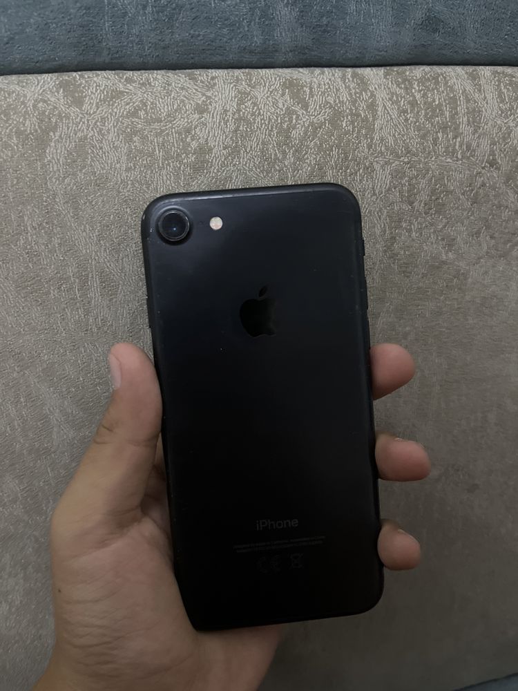 IPHONE7 32 gb 35k