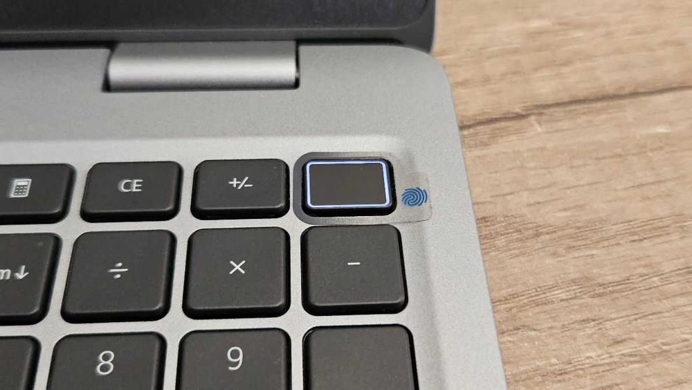 Dell Latitude 5530 - i5 12Gen - 32GB RAM - 2TB SSD