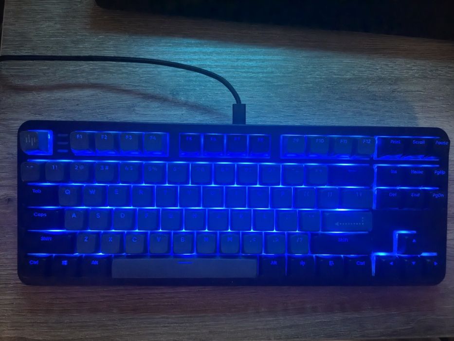 Чисто нова Dark Project ALU87A Midnight геймърска клавиатура