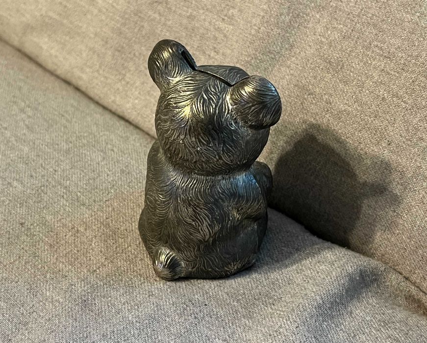 Pusculita veche metalica ursulet Leonard Japan, colectie, 15 cm