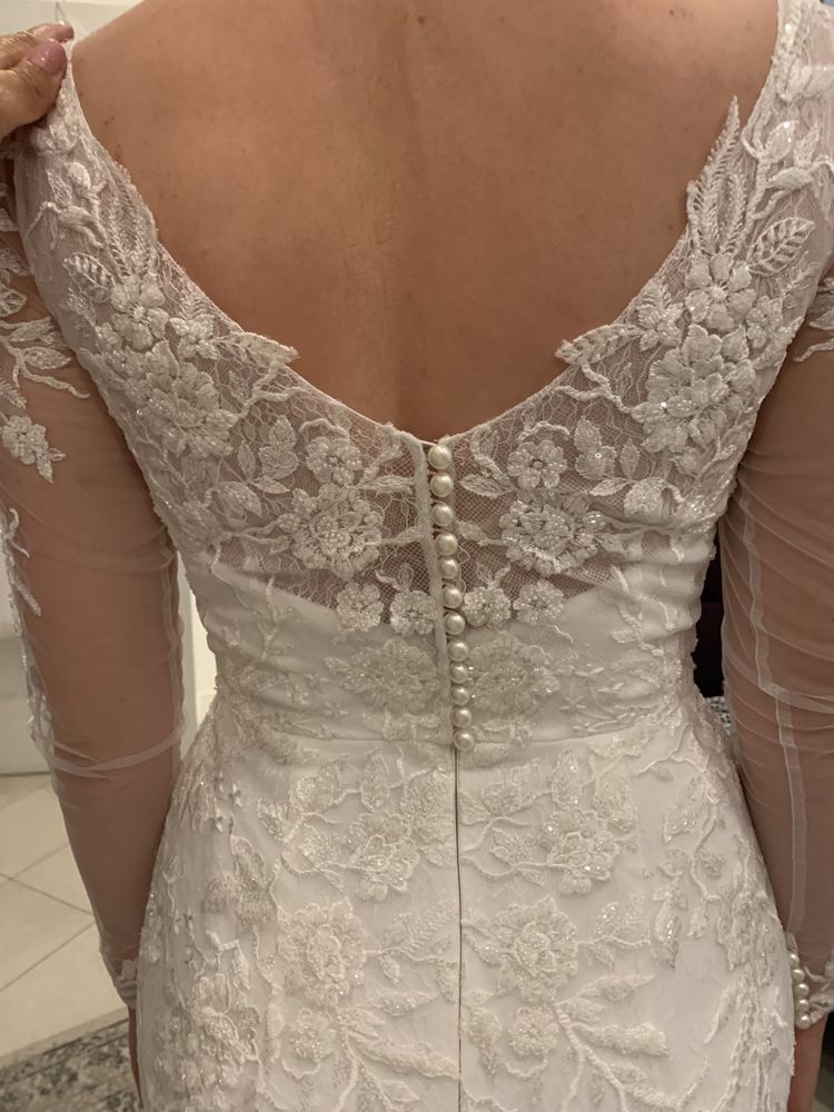 Vand rochie mireasa facuta pe comanda la Sia Bridal