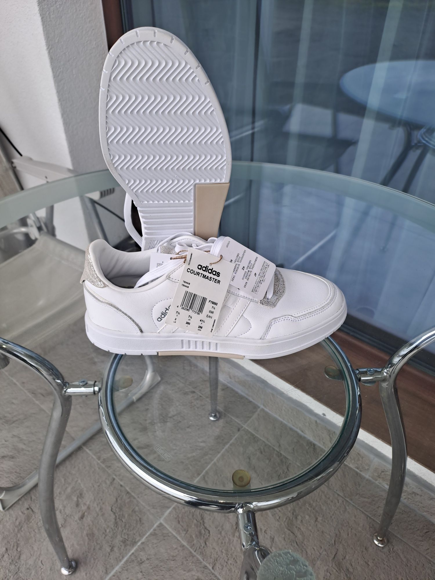 Маратонки ADIDAS
