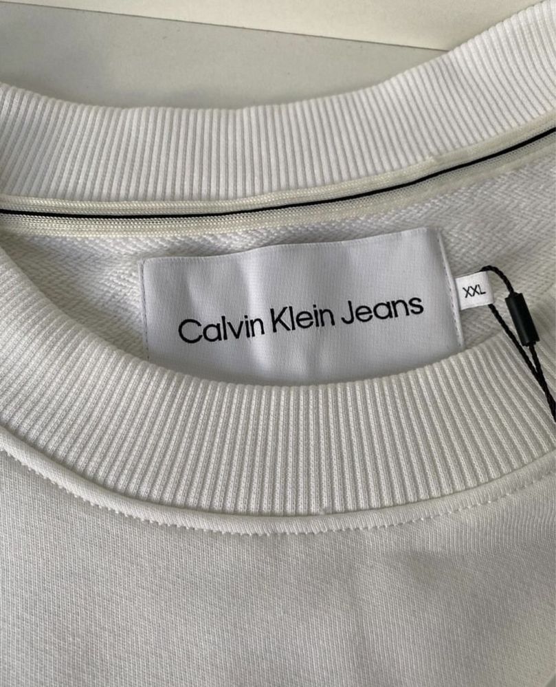 Свишот Calvin Klein Jeans