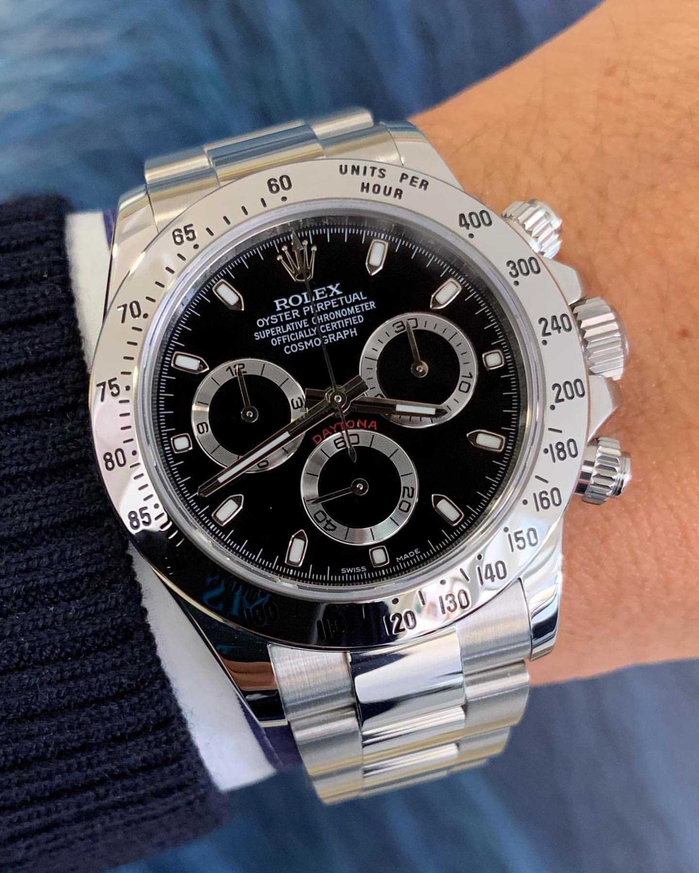 Часовници Rolex Daytona сребристо