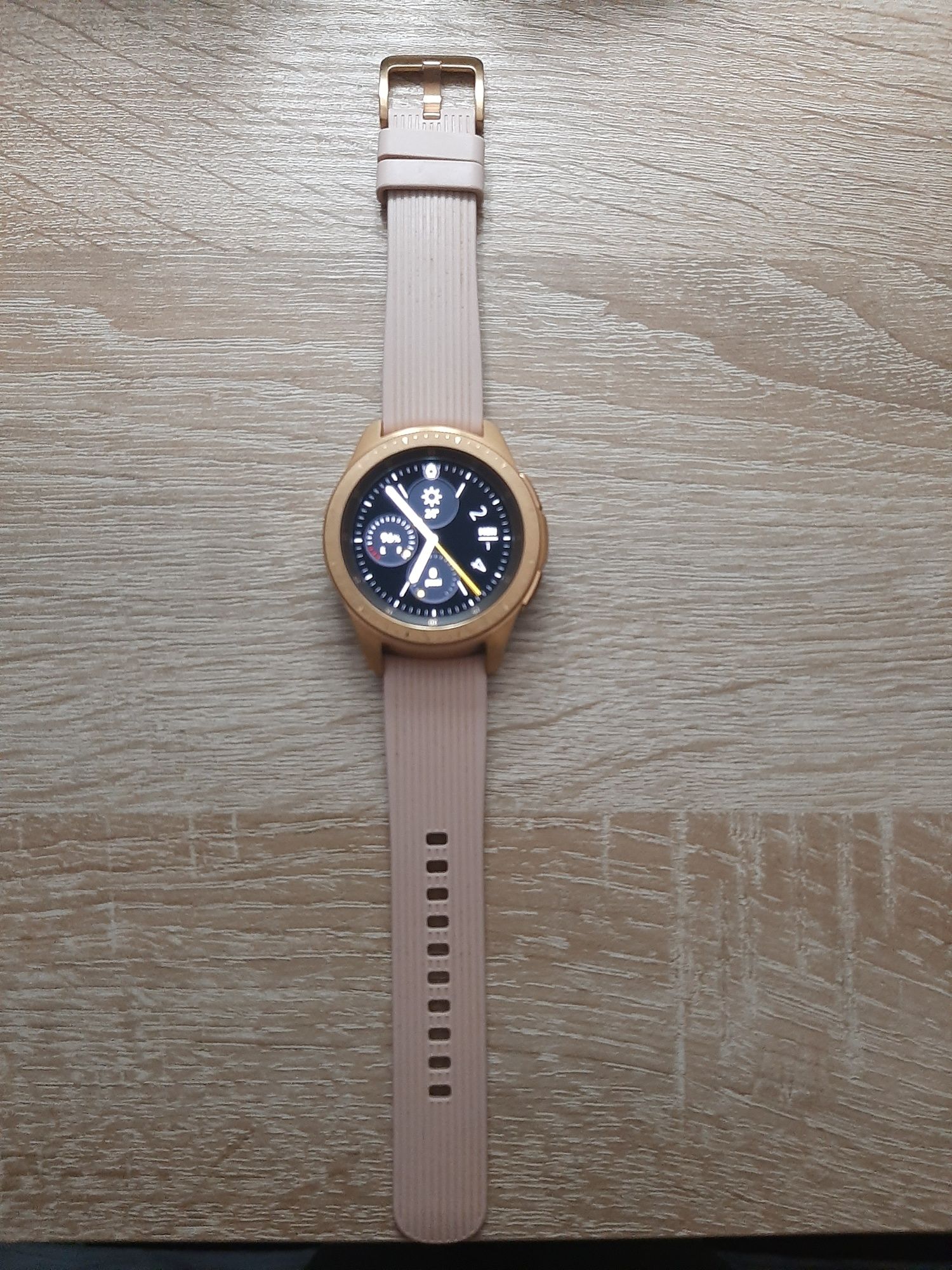 SAMSUNG GALAXY Watch  rose gold