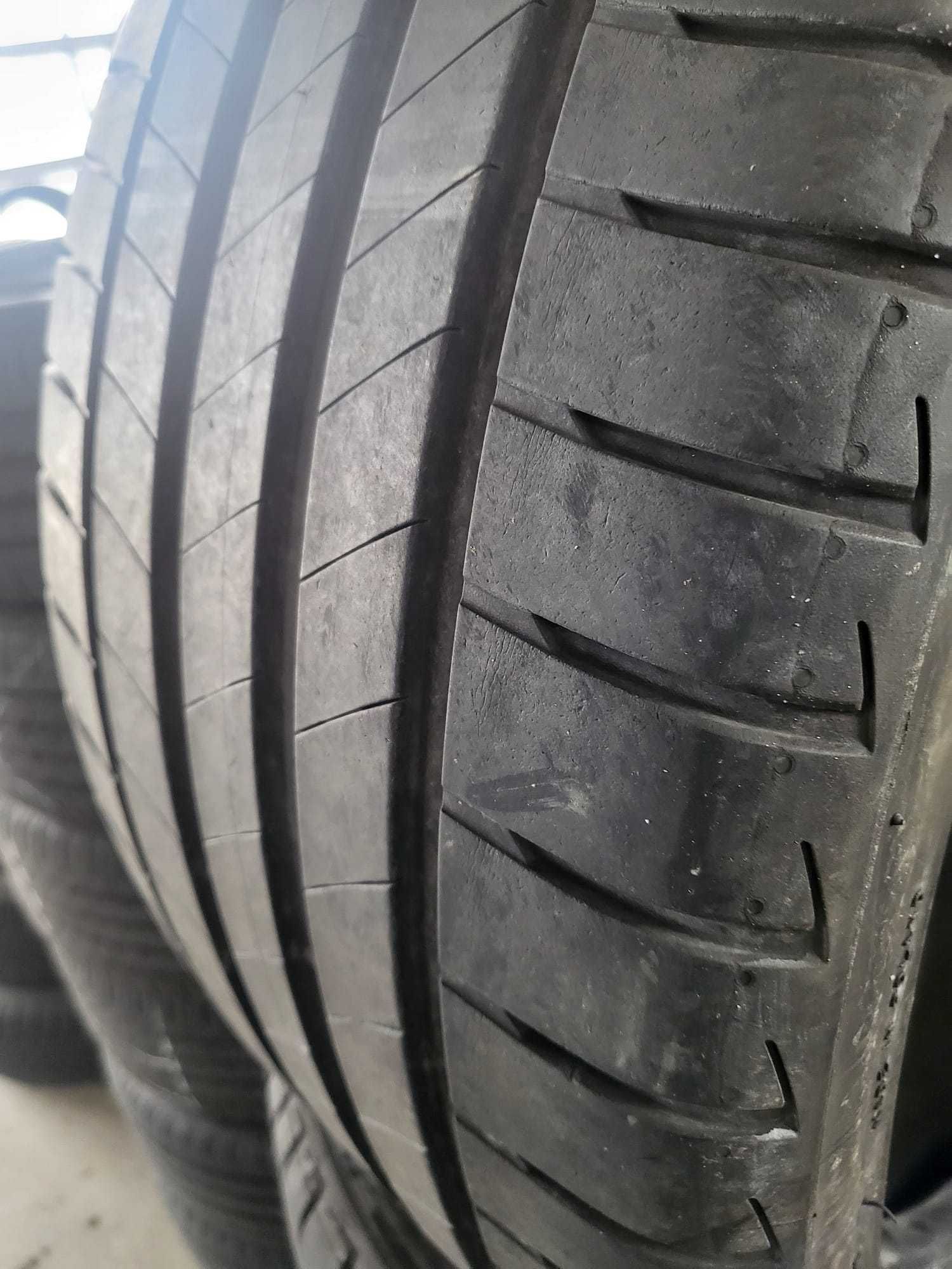 255 35 21 Anvelope Vara Bridgestone Turanza T005