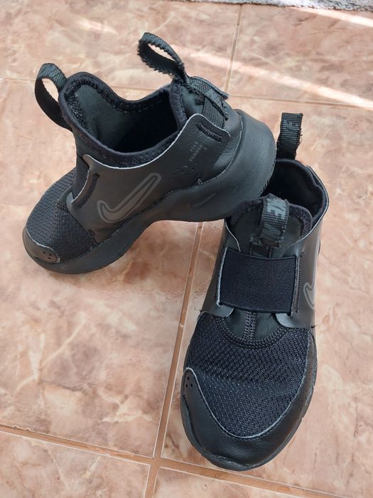 Pantofi sport  Nike slip-on baieti