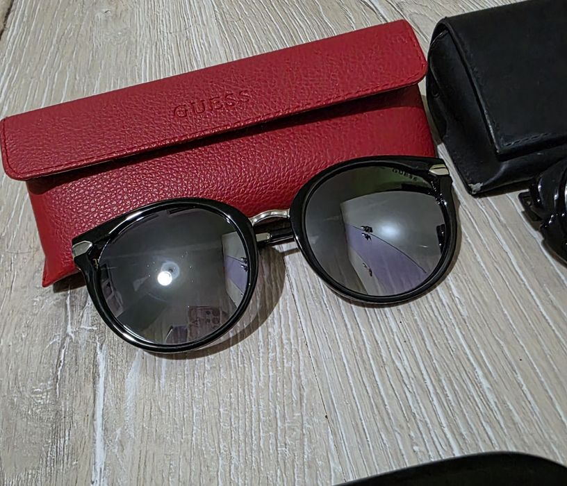 Слънчеви очила по 50 лв