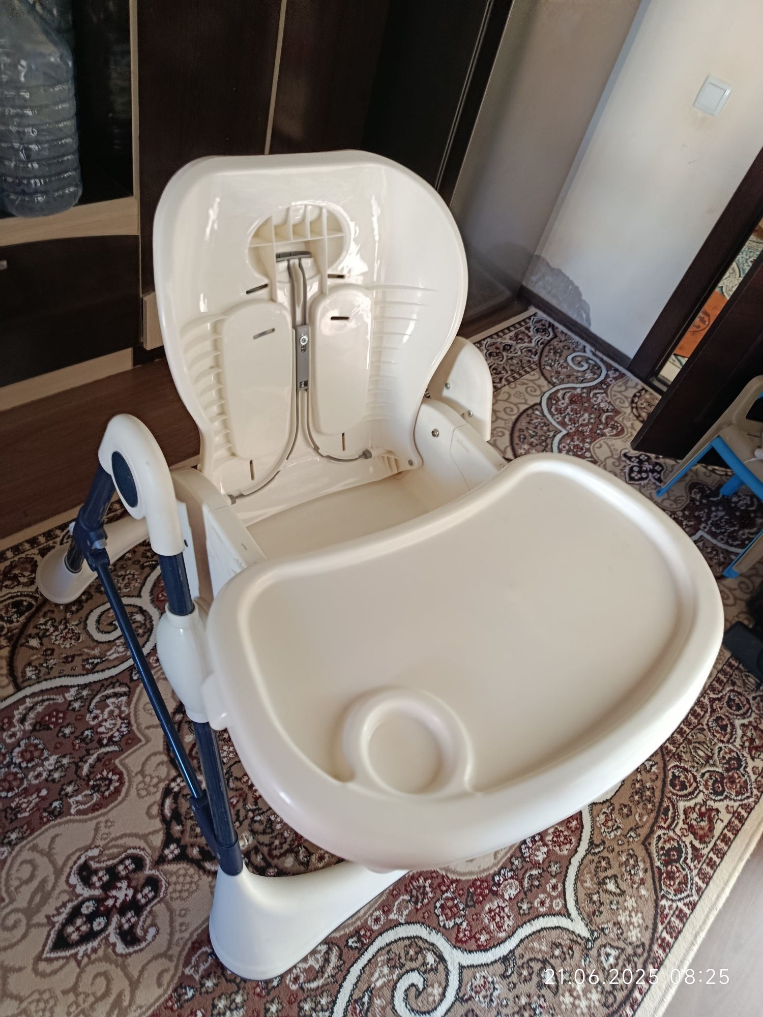 Детский стульчик Kidilo