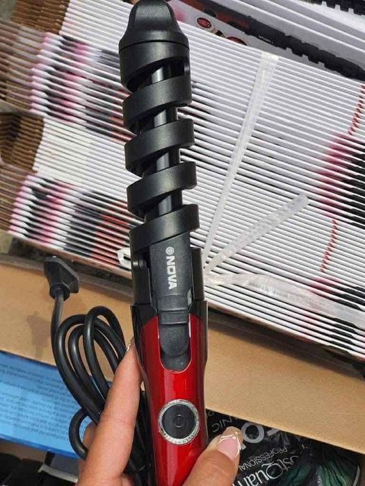 Маша за оформяне на къдрици