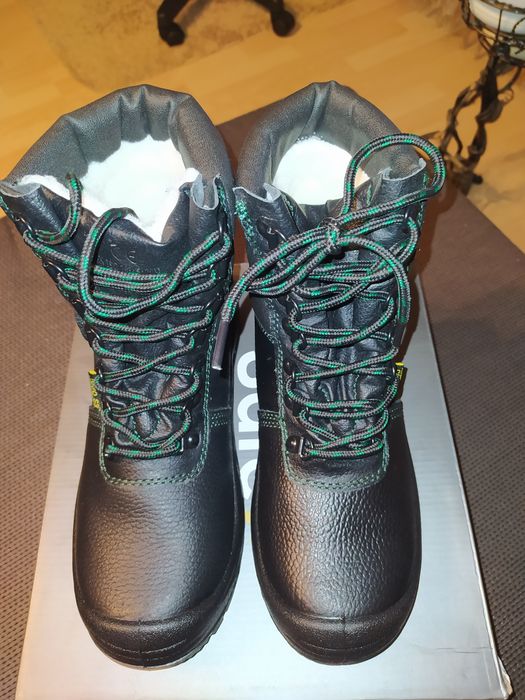 Зимни обувки SaveX