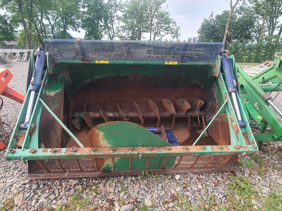 Cupa de siloz prindere manitou sau jcb john deere merlo vola